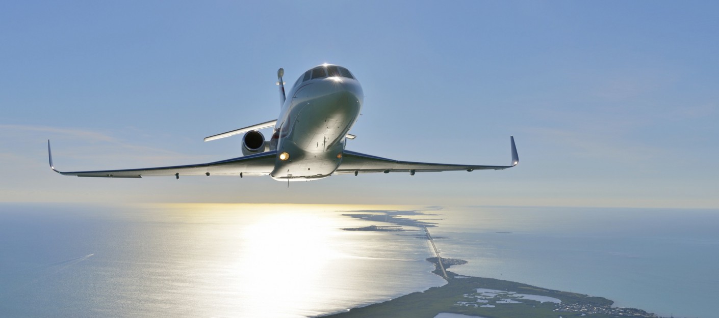 jet di aviazione aziendale Dassault Falcon 900 LX